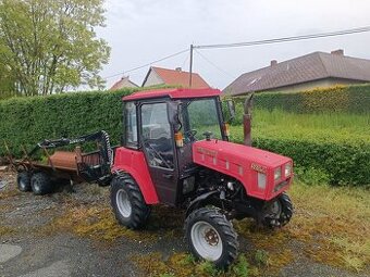 Malotraktor Belarus 320.4 + vyvazecka dříví.