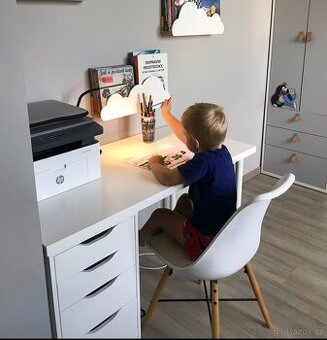 Psací stůl IKEA 120x60 cm