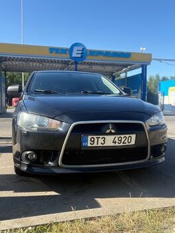 Mitsubishi Lancer 1.8 MIVEC, 2010 – na opravu nebo ND
