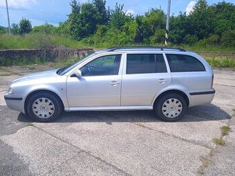 Škoda octavia 1.9 TDI 74 Kw Combi 2009 - 1