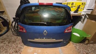 Prodám 5.dveře z Renault Scenic 3