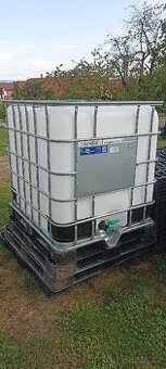 Nová IBC nádrž - 1000 litrů