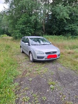 Ford Focus combi 1,8 benzín