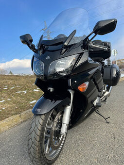 Yamaha FJR 1300A, najeto pouze 17.000 Km