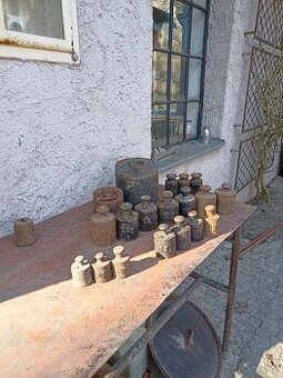 Staré, litinové závaží