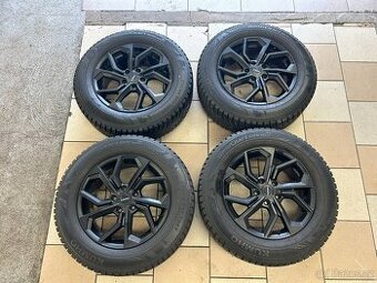 Subaru Outback zimní sada kol KUMHO (hřeby) 225/65/R17