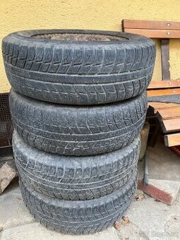 Disky se zimními pneu na Peugeot 307