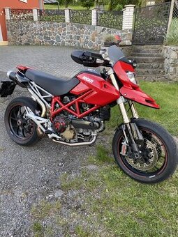 Ducati Hypermotard 1100 S