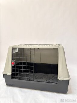 klec pro psa plastová