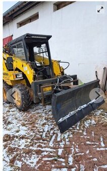 Snĕhová radlice na UNC hydraulické natačéni