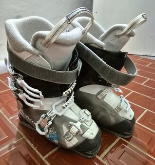 Lyžařské boty velikost 285mm
