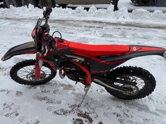 BETA XTRAINER 300 2T MY25