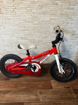 První detske kolo specialized hotrock 12” - 1