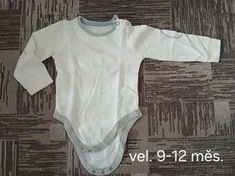 různé oblečení, velikost 9-12 měs.