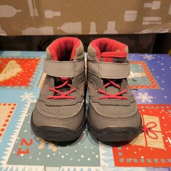 Detske turisticke kotnikove boty na suchy zip vel. 24