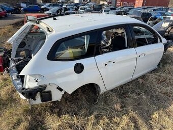 Dily z vozu Peugeot 308 sw t9