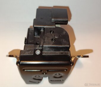 Zámek 5. dveří Hyundai I30 kombi