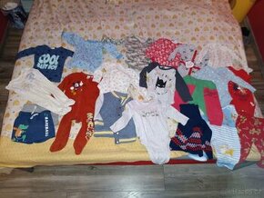 Balík oblečení vel. 68-74 kluk