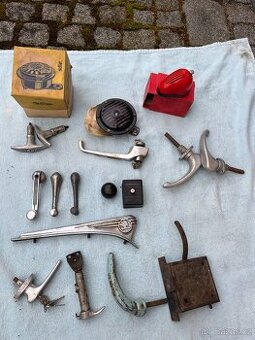 Škoda Tatra Praga Aero autodíly zámky kličky a jiné