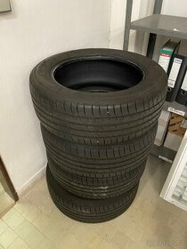 Prodám zánovní LETNÍ pneu KUMHO 235/55 R18 100H