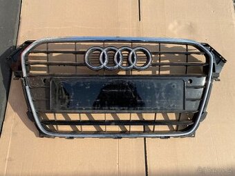 Maska Audi A4 B8