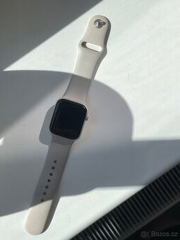 Apple Watch SE 2022 GPS 40mm Starlight