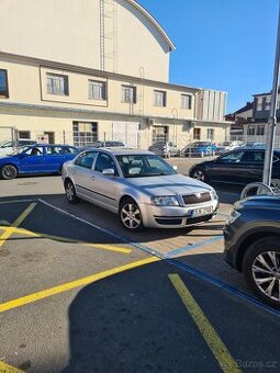 Skoda superb 2.5.Tdi .114kw