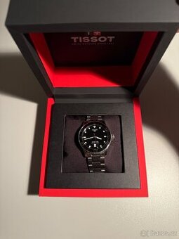 Tissot Seastar 1000 - Black, quartz