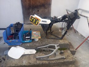 Yamaha YZ 465 Cantilever - 1