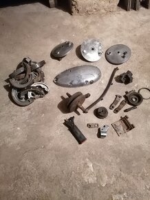 Jawa 50 pionýr,mustang 555,05,20,21,23