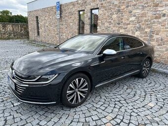 AKCE - Pronájem Škoda Superb 4x4 – UBER | BOLT | LIFTAGO