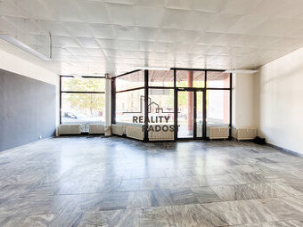 Pronájem obchodu 110 m2, předzahrádka - 1