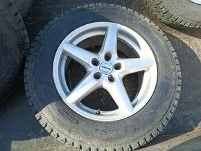Zimní pneu 225/65 R17 + elektrony, rozteč 5x139,7