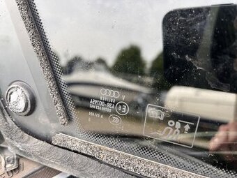 Audi A6 4G Avant zadní pravé okénko