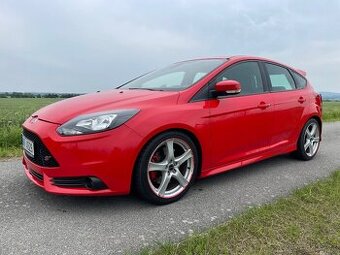 Ford Focus 2.0 ST 184kw - 1