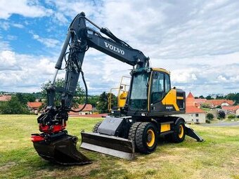 Kolové rypadlo Volvo EW160E s rotátorem