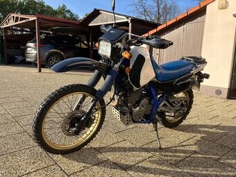 Honda NX 650 Dominator
