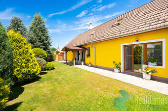 Prodej, rodinný dům 138 m2,  pozemek 7758 m2, ostatní stavby