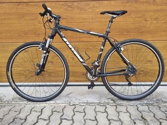 kolo Stevens 8xcross
