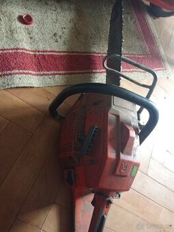 Motorová pila Husqvarna