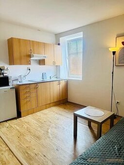 Pronájem bytu 2+kk 40 m2, Choustníkovo Hradiště, ev.č. 00837