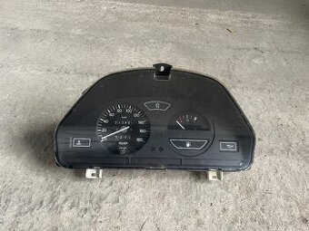 Peugeot 106 budíky - 1