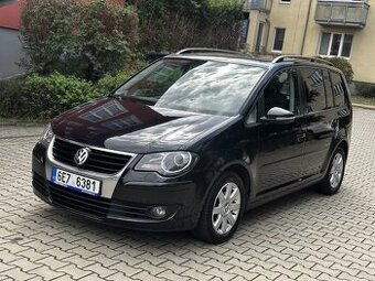 Volkswagen Touran 1.4 TSI 103kW Freestyle Navi Xenony Tažné