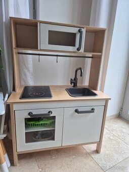 Dětská kuchyňka IKEA s příslušenstvím