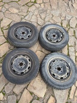 Cela kola + zimní pneu 5x100, 5Jx14 ( Fabia 2 )