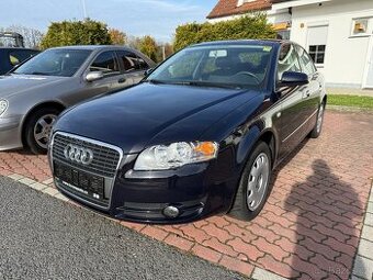 Audi A4 1,6i 75 KW 09/2006..Velmi pěkný stav - 1
