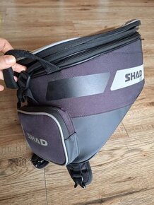 Tankvak/batůžek na motorku Shad