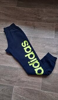 Krásné pánské tepláky Adidas