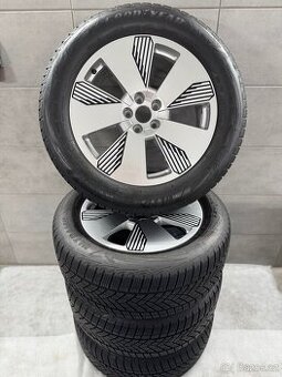 ORIGINÁLNÍ ZIMNÍ ALU SADA AUDI E-TRON R19