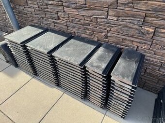 Střešní tašky Bramac Tegalit (barva ebenově černá)